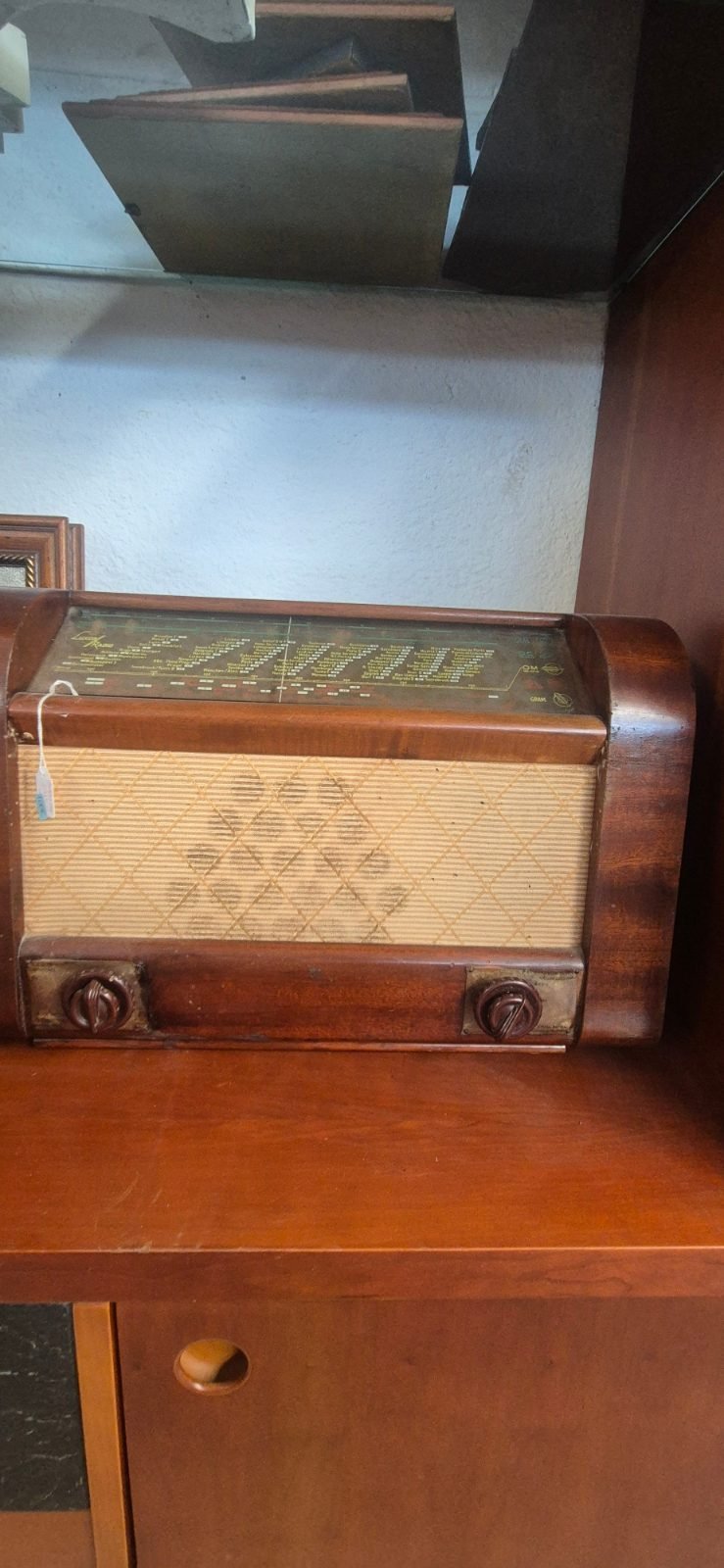 Rádio antigo